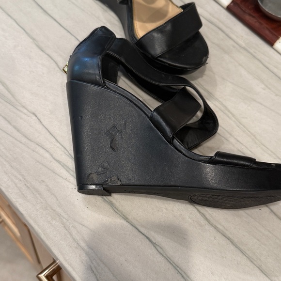 Black platform wedges - Picture 7 of 9